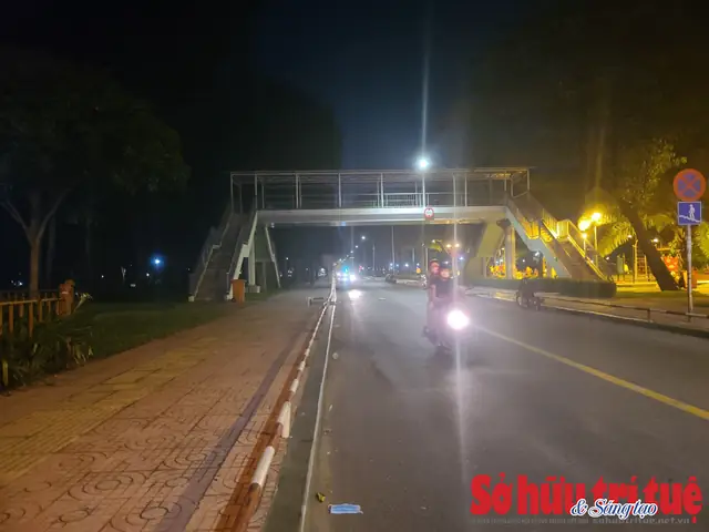 Công Viên Gia Định Về Đêm: Hướng Dẫn Chi Tiết Giờ Mở Cửa, Hoạt Động Và Trải Nghiệm An Toàn Công Viên Gia Định Về Đêm: Hướng Dẫn Chi Tiết Giờ Mở Cửa, Hoạt Động Và Trải Nghiệm An Toàn