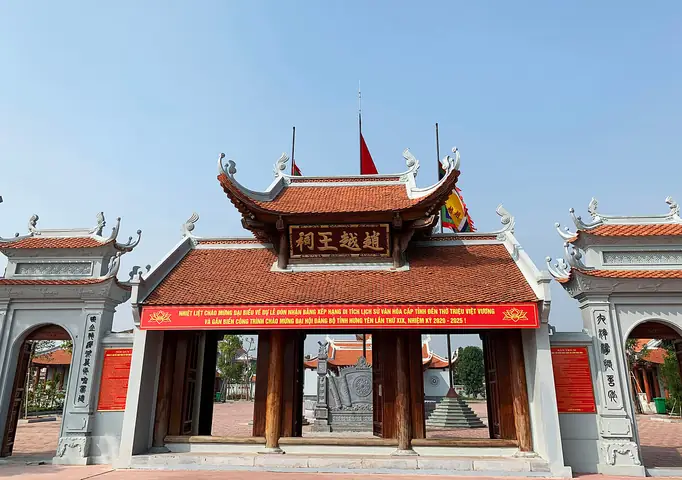 Tổng Hợp Danh Sách Các Ngôi Chùa Ở Hưng Yên Nổi Tiếng Cho Người Tham Quan, Chiêm Bái Tổng Hợp Danh Sách Các Ngôi Chùa Ở Hưng Yên Nổi Tiếng Cho Người Tham Quan, Chiêm Bái