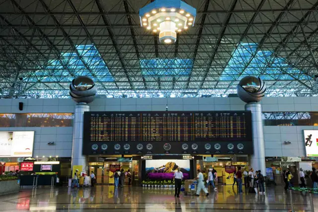 Khoảng Cách Từ Sân Bay Đào Viên Đến Trung Tâm Đài Bắc Và Các Cách Di Chuyển Cho Du Khách Khoảng Cách Từ Sân Bay Đào Viên Đến Trung Tâm Đài Bắc Và Các Cách Di Chuyển Cho Du Khách