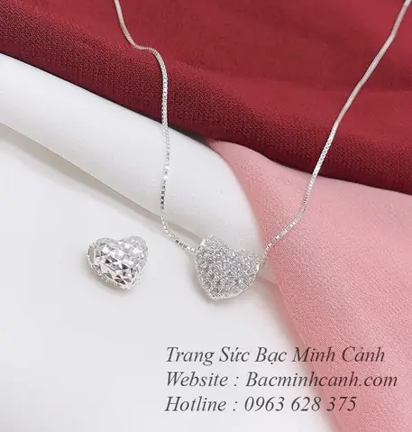 Tổng Hợp Các Mẫu Dây Chuyền Bạc Nữ Trái Tim Phổ Biến Cho Phụ Nữ