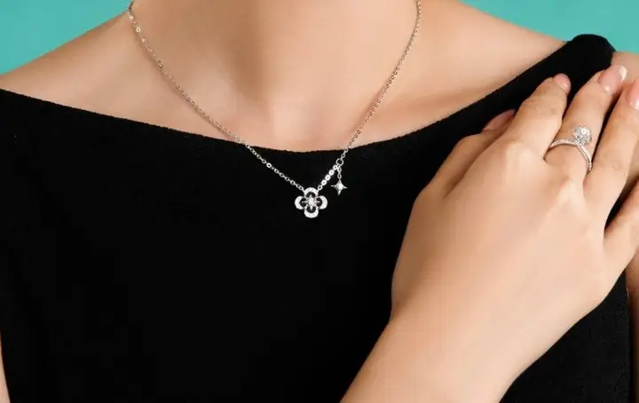 Cẩm Nang Chọn Dây Chuyền Cho Người Mệnh Mộc Hợp Phong Thủy Cẩm Nang Chọn Dây Chuyền Cho Người Mệnh Mộc Hợp Phong Thủy