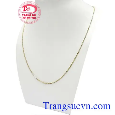 Tìm Hiểu Ý Nghĩa Tặng Dây Chuyền Vàng Cho Người Yêu Và Gợi Ý Mẫu Phù Hợp