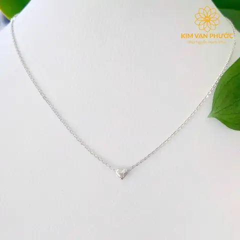 Tổng Hợp Dây Chuyền Vàng Trắng Sợi Mảnh Cho Nữ: Mẫu Tối Giản, Giá Và Nơi Mua Uy Tín Tổng Hợp Dây Chuyền Vàng Trắng Sợi Mảnh Cho Nữ: Mẫu Tối Giản, Giá Và Nơi Mua Uy Tín