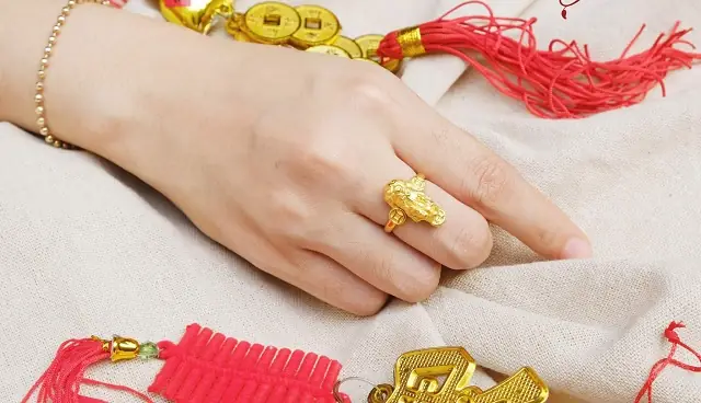 Đeo Nhẫn Tỳ Hưu Có Tốt Không Và Những Lưu Ý Quan Trọng Khi Sử Dụng Đeo Nhẫn Tỳ Hưu Có Tốt Không Và Những Lưu Ý Quan Trọng Khi Sử Dụng