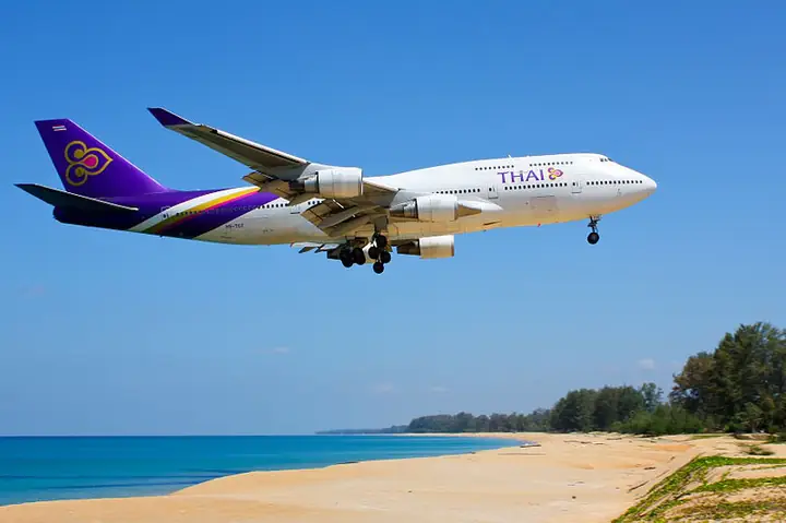 Cách Di Chuyển Từ Phuket Tới Bangkok: Hướng Dẫn Chi Tiết Các Phương Tiện, Thời Gian Và Chi Phí Cách Di Chuyển Từ Phuket Tới Bangkok: Hướng Dẫn Chi Tiết Các Phương Tiện, Thời Gian Và Chi Phí