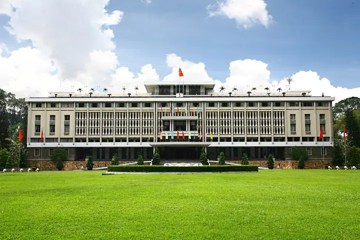 Tìm Hiểu Dinh Độc Lập Do Ai Thiết Kế: Công Trình Kiến Trúc Của Ngô Viết Thụ Tìm Hiểu Dinh Độc Lập Do Ai Thiết Kế: Công Trình Kiến Trúc Của Ngô Viết Thụ