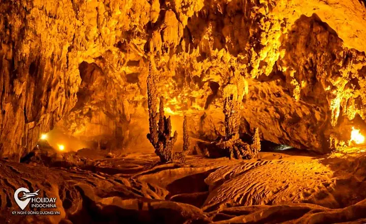 Khám Phá Động Ngườm Ngao Trùng Khánh Cao Bằng: Kiệt Tác Thiên Nhiên Kỳ Thú Cho Du Khách