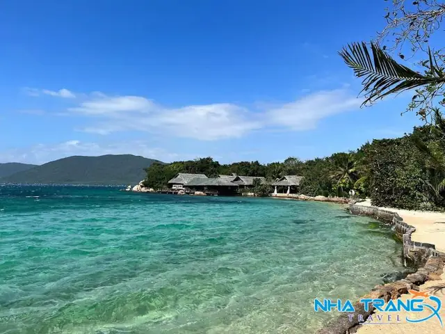 Hướng Dẫn Du Lịch Đầm Môn Khánh Hòa: Lịch Trình, Điểm Đến & Mẹo Chuẩn Bị Cho Người Mới