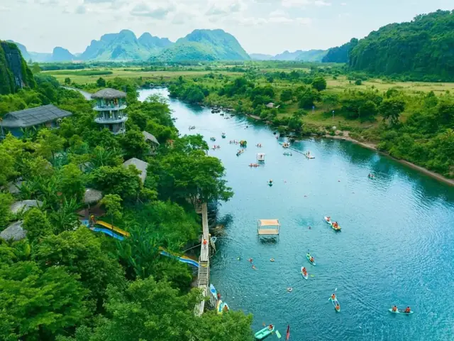Khám Phá Sông Son Quảng Bình: Hướng Dẫn Du Lịch Chi Tiết Cho Du Khách
