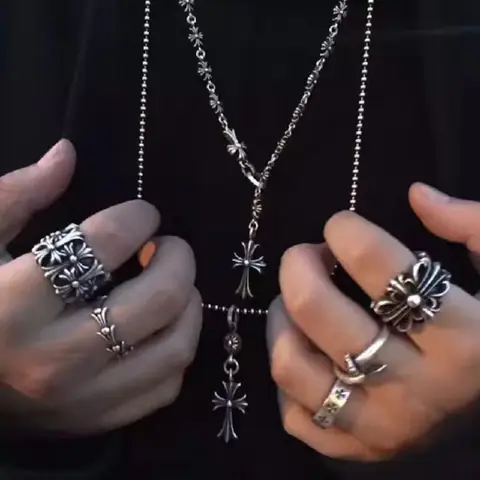 Giá Nhẫn Chrome Hearts Real: Mức Giá Thực Tế, Cách Xác Định Và Mua Đúng Chất Lượng Giá Nhẫn Chrome Hearts Real: Mức Giá Thực Tế, Cách Xác Định Và Mua Đúng Chất Lượng