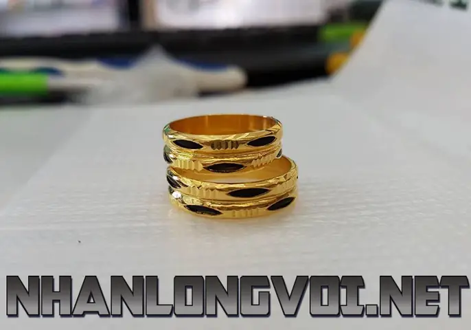 Giá Nhẫn Lông Voi Vàng: Bảng Giá Hiện Tại, Các Mức Khung Và Yếu Tố Ảnh Hưởng Giá Nhẫn Lông Voi Vàng: Bảng Giá Hiện Tại, Các Mức Khung Và Yếu Tố Ảnh Hưởng