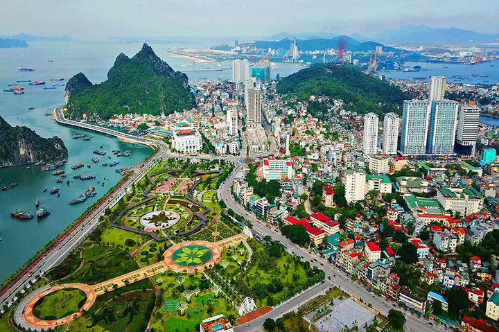Giới Thiệu Về Quảng Trị Bằng Tiếng Anh: Cách Viết Đoạn Văn Miêu Tả Tỉnh Quảng Trị Cho Học Sinh Giới Thiệu Về Quảng Trị Bằng Tiếng Anh: Cách Viết Đoạn Văn Miêu Tả Tỉnh Quảng Trị Cho Học Sinh