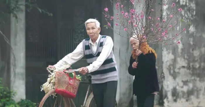 Hiếu Thuận Với Cha Mẹ Làm Thay Đổi Tướng Số Như Thế Nào Và Tại Sao Đây Là Cách Cải Thiện Vận Mệnh Tốt Nhất Hiếu Thuận Với Cha Mẹ Làm Thay Đổi Tướng Số Như Thế Nào Và Tại Sao Đây Là Cách Cải Thiện Vận Mệnh Tốt Nhất