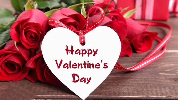 Tải Miễn Phí 1000+ Hình Ảnh 14/2 Đẹp Nhất: Hình Nền, Thiệp, Template Valentine 2026 Cho Mọi Thiết Bị