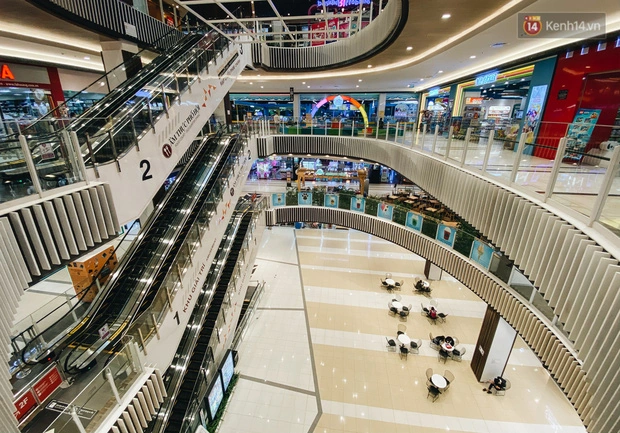 Tải Về Và Khám Phá Hình Ảnh Aeon: Bộ Sưu Tập Đa Dạng Cho Người Yêu Thương Thương Hiệu Nhật Bản