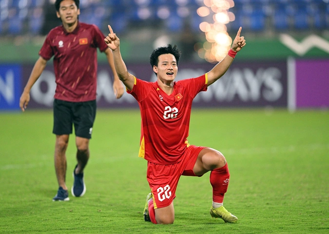 Hình Ảnh Ăn Mừng Chiến Thắng Của U23 Việt Nam: Khoảnh Khắc, Cảm Xúc Và Ý Nghĩa Đối Với Người Hâm Mộ