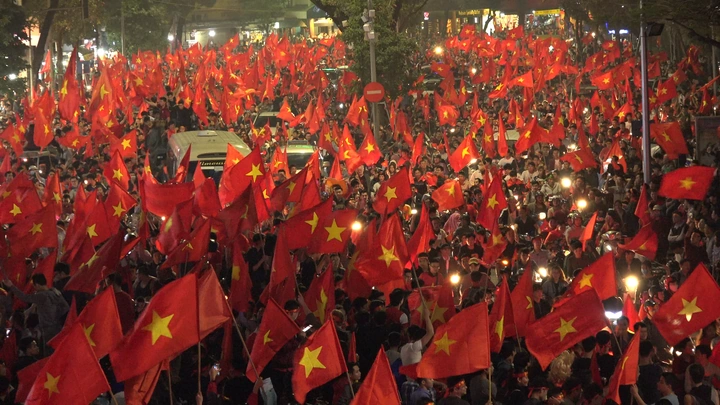 Hình Ảnh Ăn Mừng Chiến Thắng Của U23 Việt Nam: Khoảnh Khắc, Cảm Xúc Và Ý Nghĩa Đối Với Người Hâm Mộ