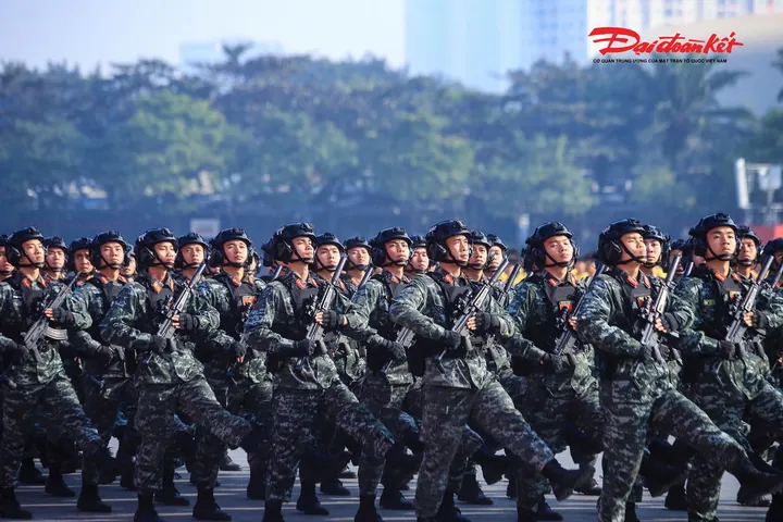Tổng Hợp Hình Ảnh An Ninh Đẹp Và Ý Nghĩa Của Lực Lượng An Ninh Nhân Dân Dành Cho Người Yêu Nước: Từ Ảnh Tư Liệu Đến Hình Nền Tổng Hợp Hình Ảnh An Ninh Đẹp Và Ý Nghĩa Của Lực Lượng An Ninh Nhân Dân Dành Cho Người Yêu Nước: Từ Ảnh Tư Liệu Đến Hình Nền