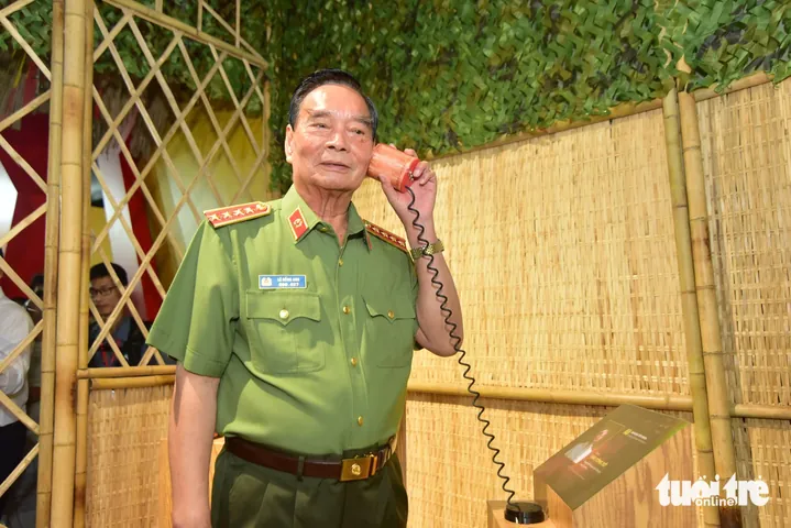 Tổng Hợp Hình Ảnh An Ninh Đẹp Và Ý Nghĩa Của Lực Lượng An Ninh Nhân Dân Dành Cho Người Yêu Nước: Từ Ảnh Tư Liệu Đến Hình Nền Tổng Hợp Hình Ảnh An Ninh Đẹp Và Ý Nghĩa Của Lực Lượng An Ninh Nhân Dân Dành Cho Người Yêu Nước: Từ Ảnh Tư Liệu Đến Hình Nền