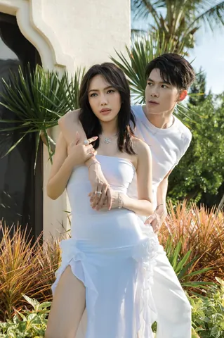 Khám Phá Hình Ảnh Anh Tú Atus: Tổng Hợp Khoảnh Khắc Đời Thường Đến Phim Ảnh Cho Người Hâm Mộ
