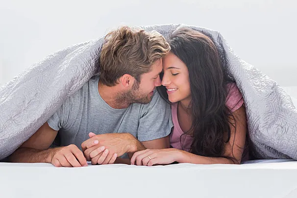 Tải Hình Ảnh Âu Yếm Miễn Phí: Tổng Hợp Ảnh Cặp Đôi Cho Thiết Kế Và Cá Nhân Tải Hình Ảnh Âu Yếm Miễn Phí: Tổng Hợp Ảnh Cặp Đôi Cho Thiết Kế Và Cá Nhân