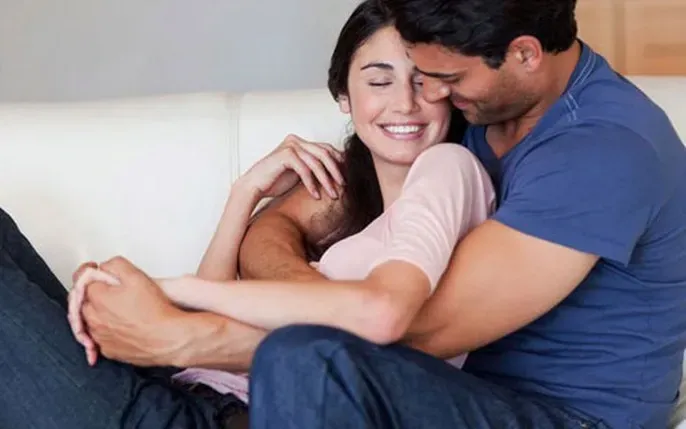 Tải Hình Ảnh Âu Yếm Miễn Phí: Tổng Hợp Ảnh Cặp Đôi Cho Thiết Kế Và Cá Nhân Tải Hình Ảnh Âu Yếm Miễn Phí: Tổng Hợp Ảnh Cặp Đôi Cho Thiết Kế Và Cá Nhân