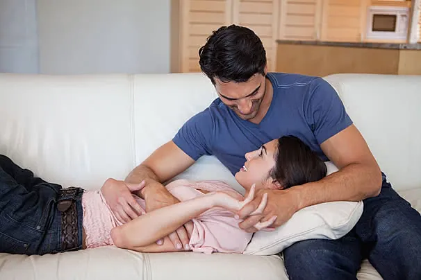 Tải Hình Ảnh Âu Yếm Miễn Phí: Tổng Hợp Ảnh Cặp Đôi Cho Thiết Kế Và Cá Nhân Tải Hình Ảnh Âu Yếm Miễn Phí: Tổng Hợp Ảnh Cặp Đôi Cho Thiết Kế Và Cá Nhân