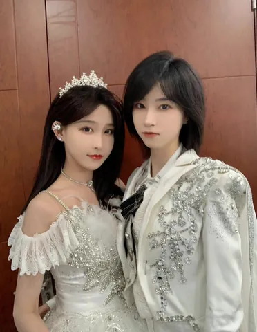 Tải Hình Ảnh Bách Hợp (yuri) Ngọt Ngào Cho Fan Anime