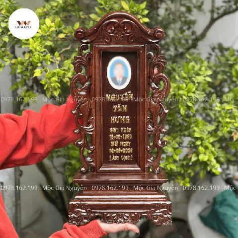 Tổng Hợp Hình Ảnh Bài Vị (long Vị) Thờ Gia Tiên Gồm Bài Vị Gỗ, Bài Vị Gắn Ảnh Cho Gia Chủ