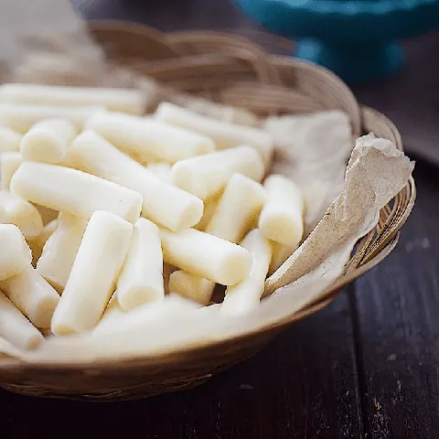 Khám Phá Hình Ảnh Bánh Gạo Dành Cho Tín Đồ Ăn Vặt Cùng Các Loại Như Senbei, Mochi, One One Khám Phá Hình Ảnh Bánh Gạo Dành Cho Tín Đồ Ăn Vặt Cùng Các Loại Như Senbei, Mochi, One One
