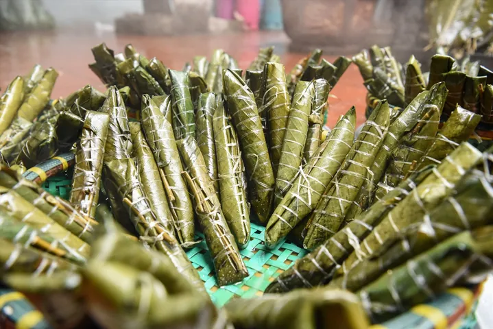 Khám Phá Hình Ảnh Bánh Tẻ (bánh Răng Bừa) Dành Cho Thực Khách Yêu Ẩm Thực Khám Phá Hình Ảnh Bánh Tẻ (bánh Răng Bừa) Dành Cho Thực Khách Yêu Ẩm Thực