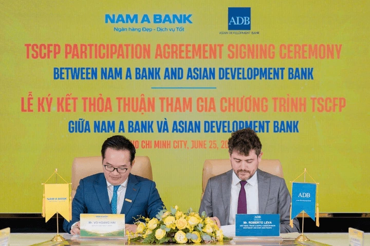 Tải Về & Sử Dụng “hình Ảnh Bank” Miễn Phí: Hướng Dẫn Chi Tiết Cho Nhà Thiết Kế, Marketer Và Doanh Nghiệp Việt Nam