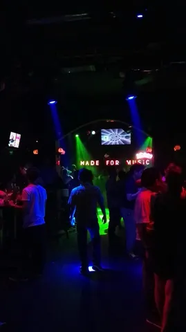 Tổng Hợp Hình Ảnh Bar Đẹp Tại Quán Bar Và Mẫu Thiết Kế Cho Chủ Đầu Tư Tổng Hợp Hình Ảnh Bar Đẹp Tại Quán Bar Và Mẫu Thiết Kế Cho Chủ Đầu Tư