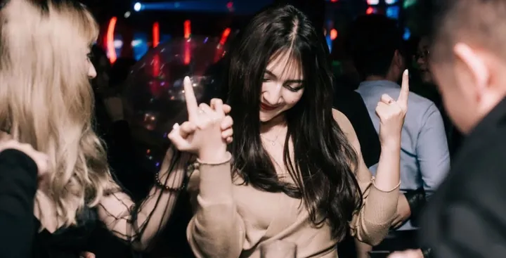Tổng Hợp Hình Ảnh Bar Đẹp Tại Quán Bar Và Mẫu Thiết Kế Cho Chủ Đầu Tư Tổng Hợp Hình Ảnh Bar Đẹp Tại Quán Bar Và Mẫu Thiết Kế Cho Chủ Đầu Tư