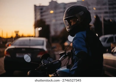 Tải Ngay 5.000+ Hình Ảnh Biker Miễn Phí: Bộ Sưu Tập Đa Dạng Cho Designer, Blogger & Fan Xe Mô Tô