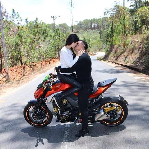 Tải Ngay 5.000+ Hình Ảnh Biker Miễn Phí: Bộ Sưu Tập Đa Dạng Cho Designer, Blogger & Fan Xe Mô Tô
