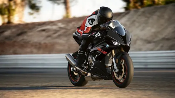 Khám Phá Và Tải Xuống Bộ Sưu Tập Hình Ảnh Bmw S1000rr Chất Lượng Cao Dành Cho Tín Đồ Môtô Qua Các Góc Chụp Và Màu Sắc Đa Dạng