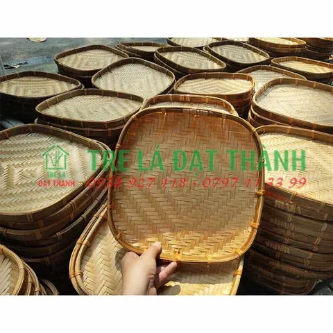 Tổng Hợp Hình Ảnh Và Ý Tưởng Trang Trí Cái Mẹt Cho Không Gian Bếp Việt (gồm Mẹt Tre, Mẹt Nhựa Giả Mây) Tổng Hợp Hình Ảnh Và Ý Tưởng Trang Trí Cái Mẹt Cho Không Gian Bếp Việt (gồm Mẹt Tre, Mẹt Nhựa Giả Mây)