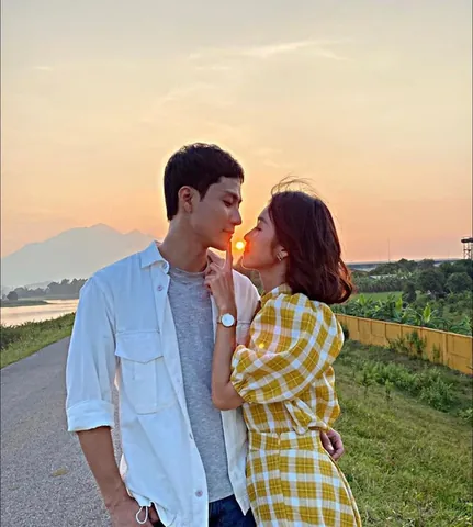 Tổng Hợp 1000+ Hình Ảnh Cặp Đẹp: Hình Nền, Avatar Đôi Anime & Thực Tế Siêu Chất Cho Tình Nhân