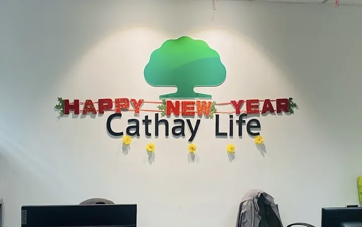 Xem Hình Ảnh Cathay Life Dành Cho Khách Hàng Tiềm Năng: Từ Logo Thương Hiệu Đến Văn Phòng Giao Dịch