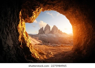 Tải Và Sử Dụng Hình Ảnh “cave” Miễn Phí Bản Quyền: Hướng Dẫn Toàn Diện Cho Người Thiết Kế & Nội Dung