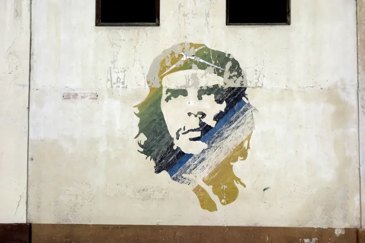 Khám Phá Nguồn Gốc Và Ý Nghĩa Hình Ảnh Che Guevara Dành Cho Người Yêu Lịch Sử Qua Bức Chân Dung Huyền Thoại Khám Phá Nguồn Gốc Và Ý Nghĩa Hình Ảnh Che Guevara Dành Cho Người Yêu Lịch Sử Qua Bức Chân Dung Huyền Thoại