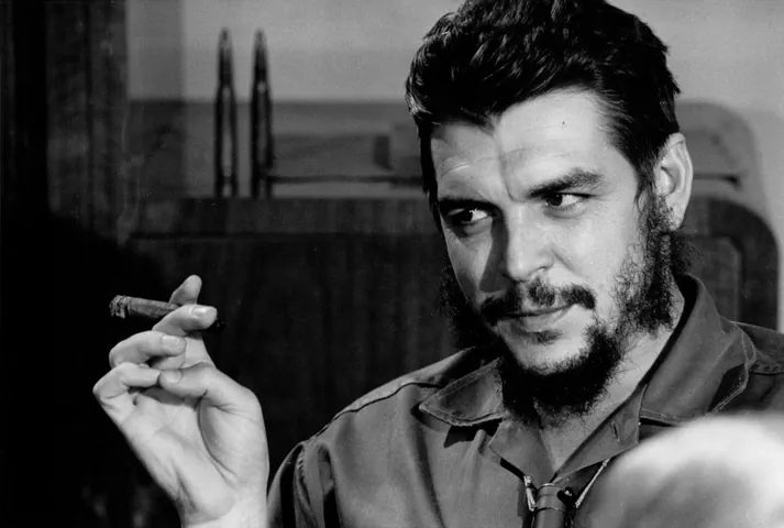 Khám Phá Nguồn Gốc Và Ý Nghĩa Hình Ảnh Che Guevara Dành Cho Người Yêu Lịch Sử Qua Bức Chân Dung Huyền Thoại Khám Phá Nguồn Gốc Và Ý Nghĩa Hình Ảnh Che Guevara Dành Cho Người Yêu Lịch Sử Qua Bức Chân Dung Huyền Thoại