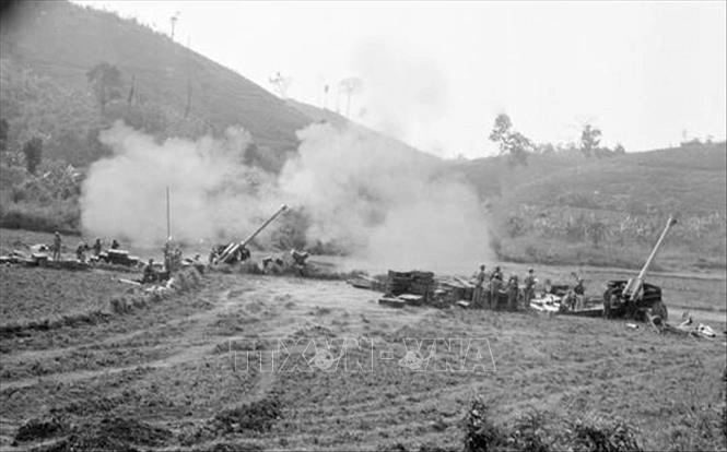 Xem Lại Toàn Bộ Hình Ảnh Chiến Tranh Biên Giới Phía Bắc 1979: Bộ Sưu Tập Lịch Sử, Phân Tích Chiến Lược Và Câu Chuyện Hậu Trường Cho Người Yêu Lịch Sử Xem Lại Toàn Bộ Hình Ảnh Chiến Tranh Biên Giới Phía Bắc 1979: Bộ Sưu Tập Lịch Sử, Phân Tích Chiến Lược Và Câu Chuyện Hậu Trường Cho Người Yêu Lịch Sử