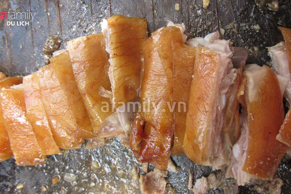 Khám Phá Hình Ảnh Chó Quay Nguyên Con Đẹp Dành Cho Thực Khách Với Lớp Da Vàng Giòn Khám Phá Hình Ảnh Chó Quay Nguyên Con Đẹp Dành Cho Thực Khách Với Lớp Da Vàng Giòn
