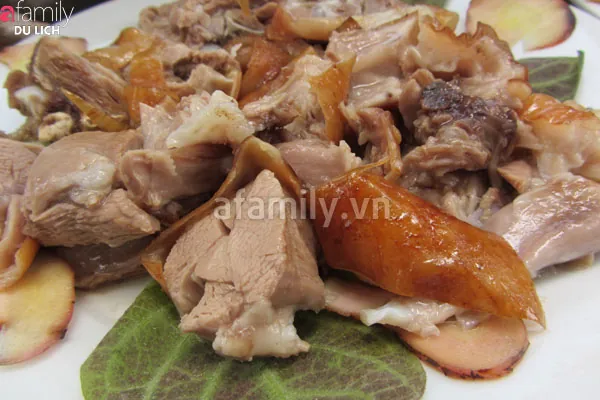 Khám Phá Hình Ảnh Chó Quay Nguyên Con Đẹp Dành Cho Thực Khách Với Lớp Da Vàng Giòn Khám Phá Hình Ảnh Chó Quay Nguyên Con Đẹp Dành Cho Thực Khách Với Lớp Da Vàng Giòn
