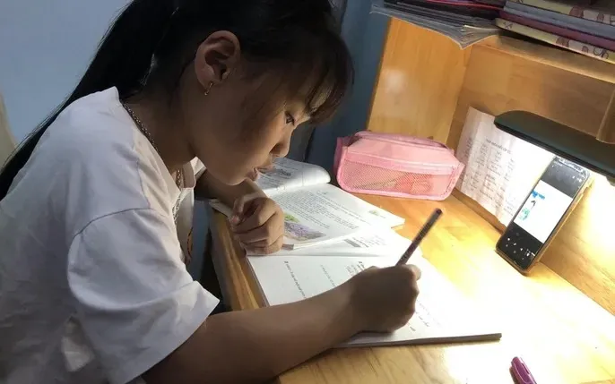 Xem Hình Ảnh Chữ Xấu Thực Tế Và Bí Quyết Luyện Thành Chữ Đẹp Cho Học Sinh Xem Hình Ảnh Chữ Xấu Thực Tế Và Bí Quyết Luyện Thành Chữ Đẹp Cho Học Sinh