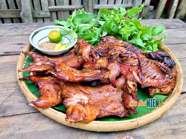 Khám Phá Hình Ảnh Chuột Nướng Đặc Sản Miền Tây Cho Thực Khách Tò Mò: Từ Chuột Đồng Nướng Lu Đến Chuột Nướng Mật Ong Khám Phá Hình Ảnh Chuột Nướng Đặc Sản Miền Tây Cho Thực Khách Tò Mò: Từ Chuột Đồng Nướng Lu Đến Chuột Nướng Mật Ong