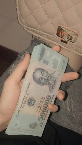 Tải Bộ Sưu Tập Hình Ảnh Chụp Tiền Việt Nam (500k, 200k) Và Usd Đẹp, Sắc Nét Làm Hình Nền Miễn Phí Tải Bộ Sưu Tập Hình Ảnh Chụp Tiền Việt Nam (500k, 200k) Và Usd Đẹp, Sắc Nét Làm Hình Nền Miễn Phí