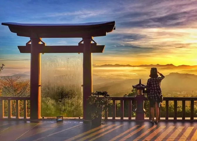 Chiêm Ngưỡng Hình Ảnh Cổng Trời Đẹp Ngoạn Mục Tại Sa Pa, Tam Đảo, Bali Cho Du Khách